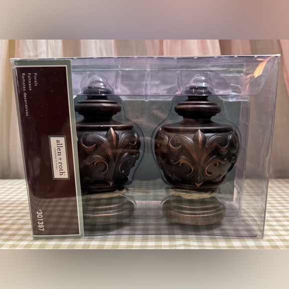 Bronze Decorative Finials - Picture 2 of 4